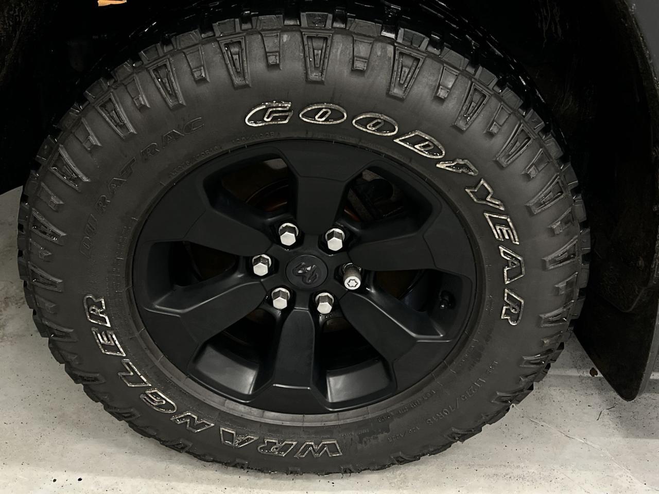 2020 RAM 1500 REBEL 4X4 | 5.7L HEMI V8 | HTD LEATHER | CARPLAY Photo