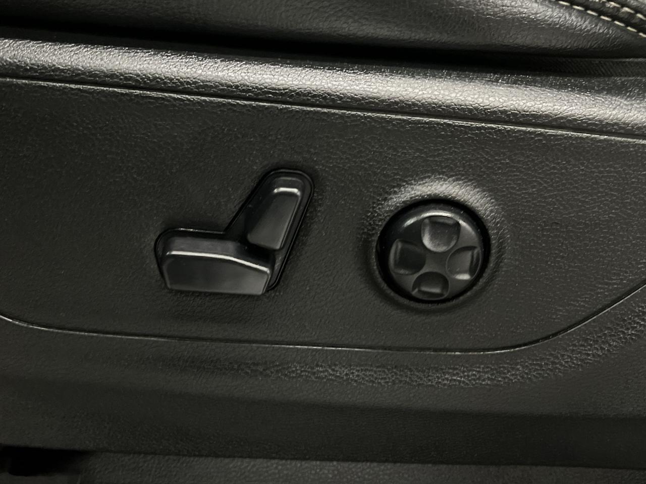 2020 RAM 1500 REBEL 4X4 | 5.7L HEMI V8 | HTD LEATHER | CARPLAY Photo