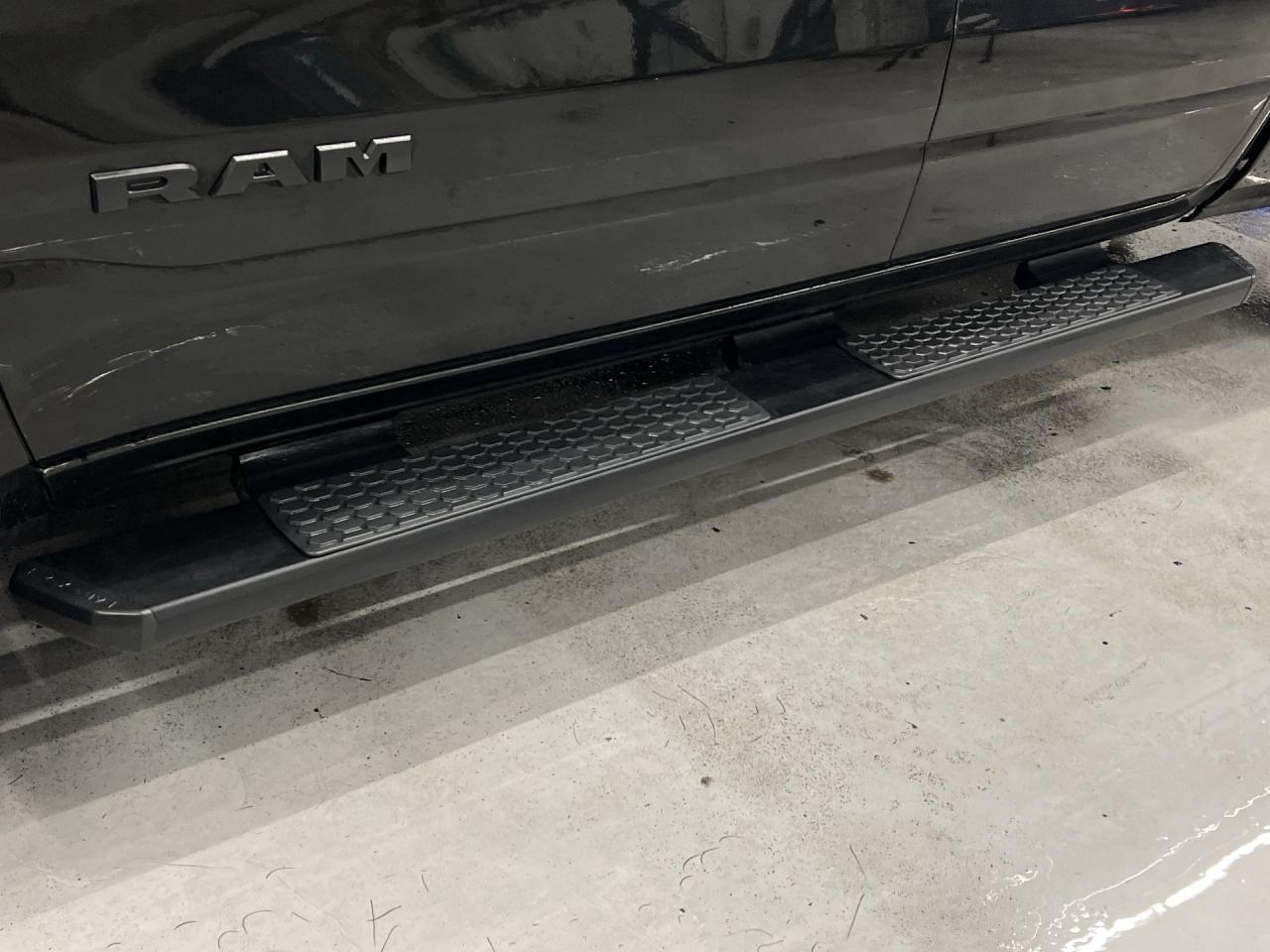 2020 RAM 1500 REBEL 4X4 | 5.7L HEMI V8 | HTD LEATHER | CARPLAY Photo