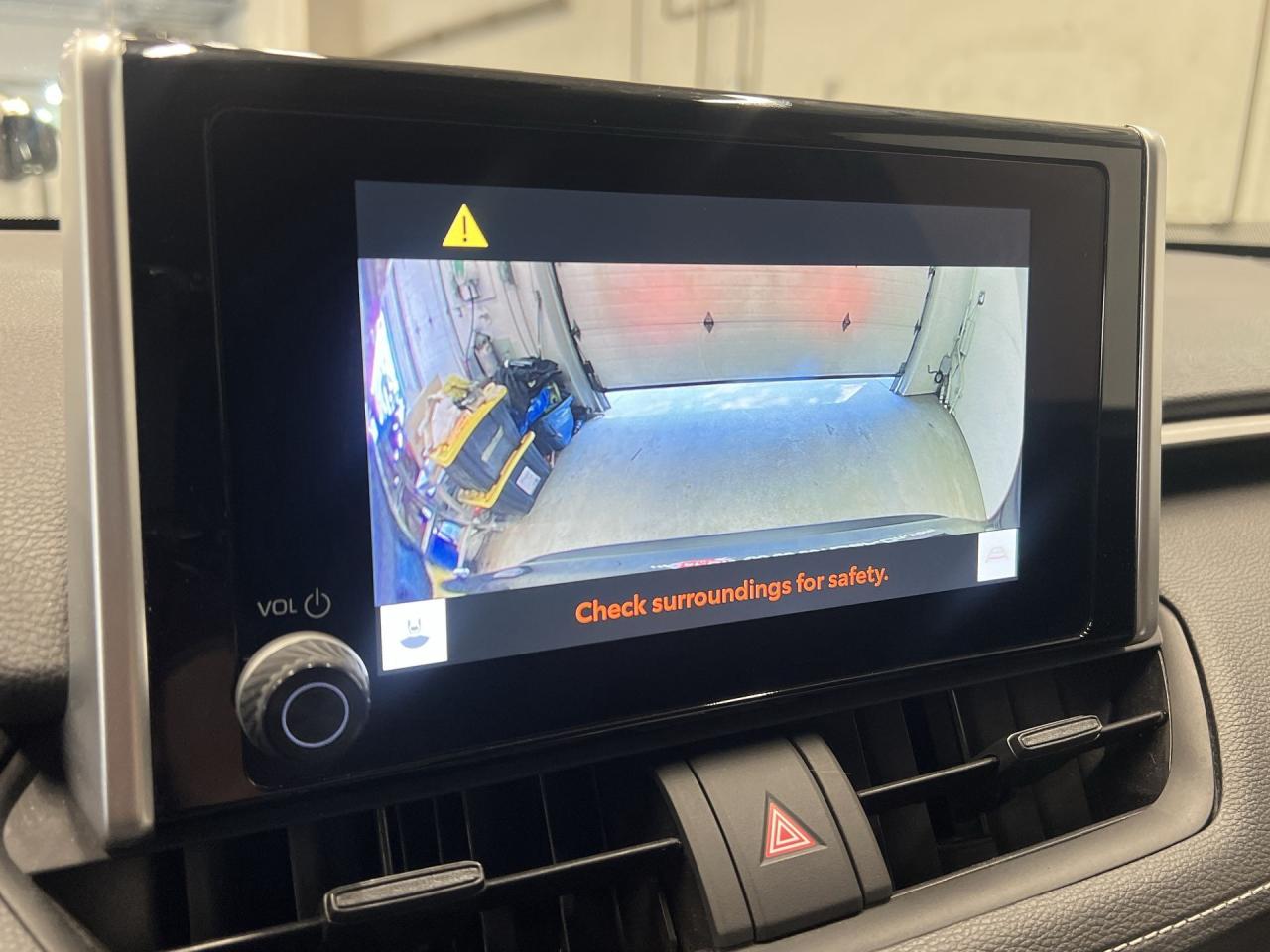 2023 Toyota RAV4 AWD | HEATED SEATS | CARPLAY | BLIND SPOT | A/C Photo