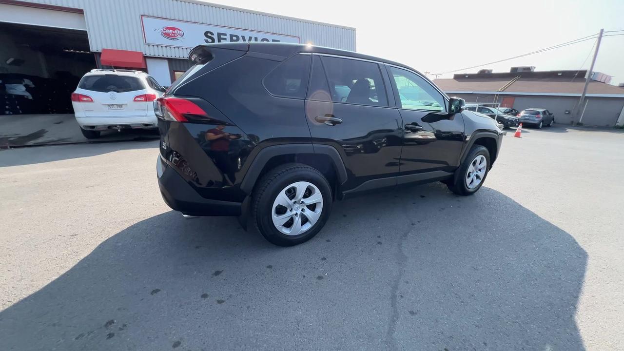 2023 Toyota RAV4 AWD | HEATED SEATS | CARPLAY | BLIND SPOT | A/C Photo