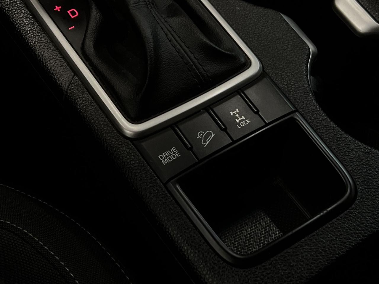 2017 Kia Sportage AWD | ONLY 68,000KMS | HEATED SEATS | AllOYS Photo