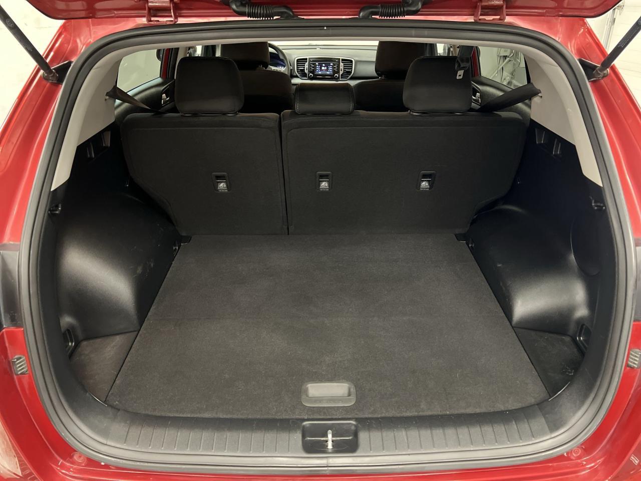 2017 Kia Sportage AWD | ONLY 68,000KMS | HEATED SEATS | AllOYS Photo