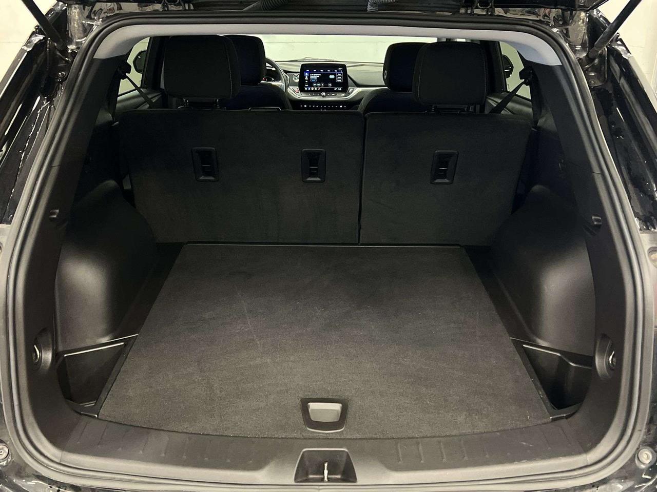 2023 Chevrolet Blazer AWD | 228HP TURBO | HTD SEATS |WIRELESS CARPLAY Photo