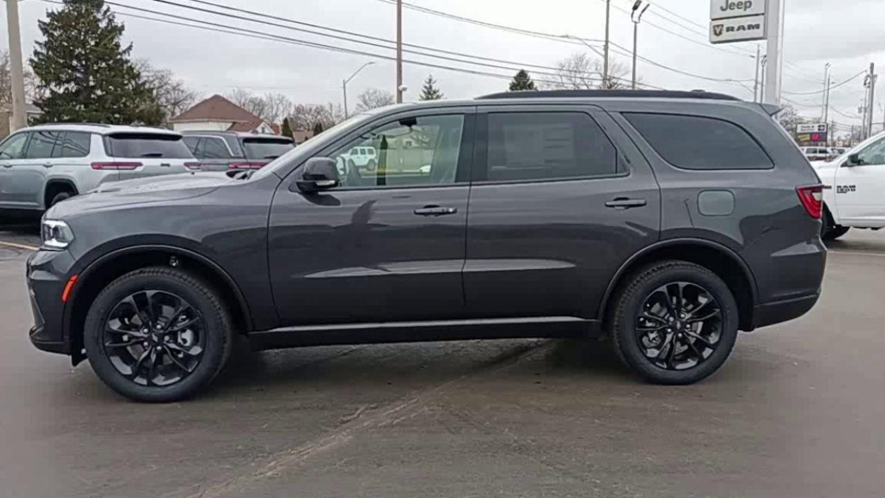 2024 Dodge Durango BLACKTOP PKG / NAPPA LEATHER / HTD VENTED SEATS Photo4