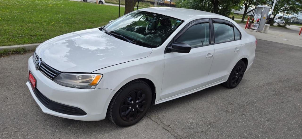 Used 2013 Volkswagen Jetta Sedan 4dr 2.5L  Sportline for sale in Mississauga, ON