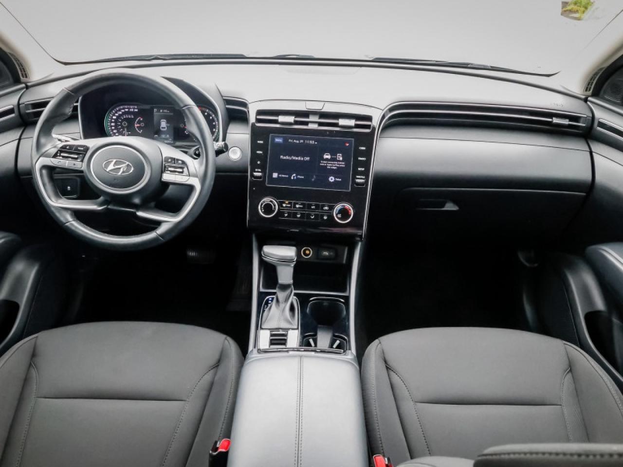 2023 Hyundai Tucson Preferred AWD  - Heated Seats - $184 B/W Photo2