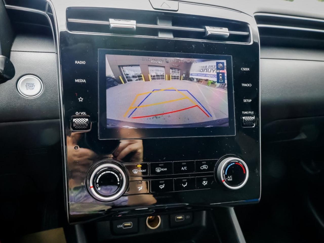 2023 Hyundai Tucson Preferred AWD  - Heated Seats - $184 B/W Photo3