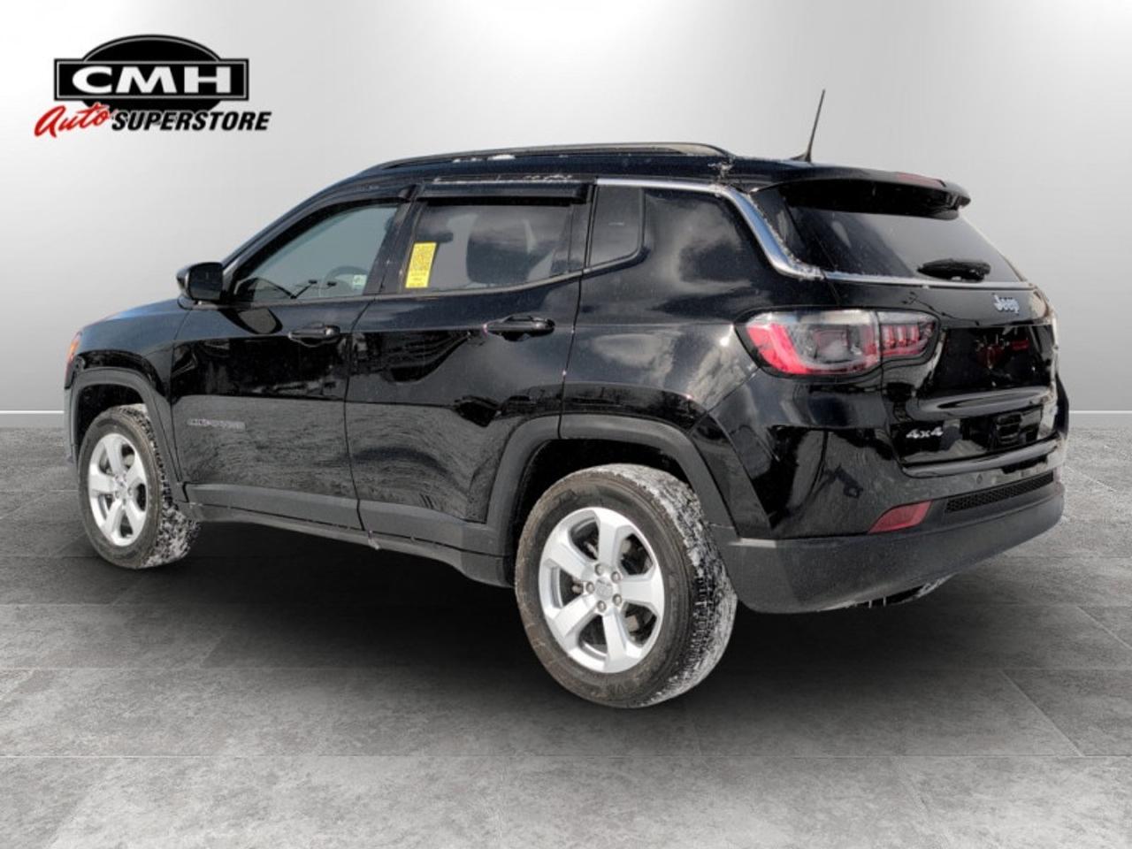 2021 Jeep Compass North  **VERY LOW MILEAGE** Photo2