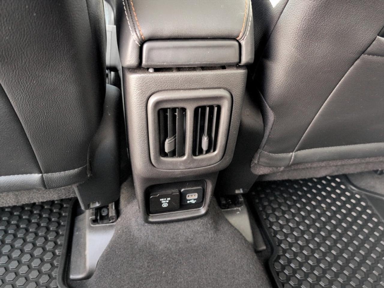 2021 Jeep Compass North  **VERY LOW MILEAGE** Photo