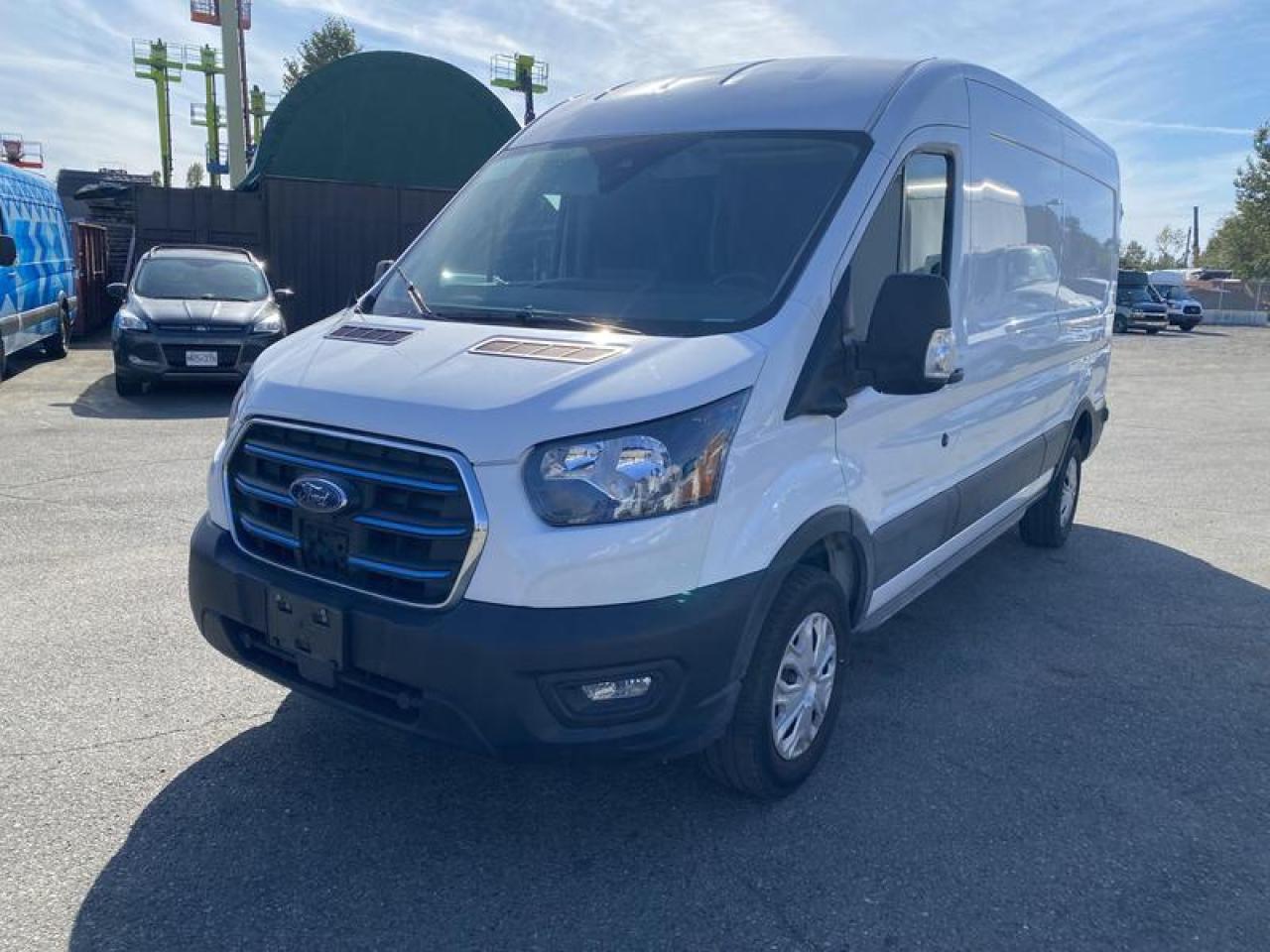 Used 2022 Ford Transit 350 Van Medium Roof 130-inches WheelBase Electric for sale in Burnaby, BC