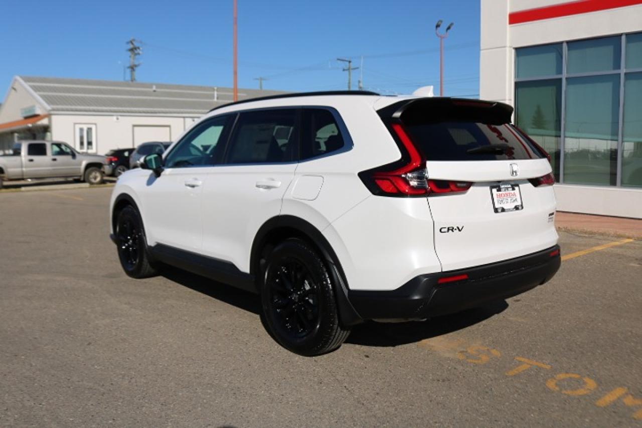 2026 Honda CR-V  Photo2