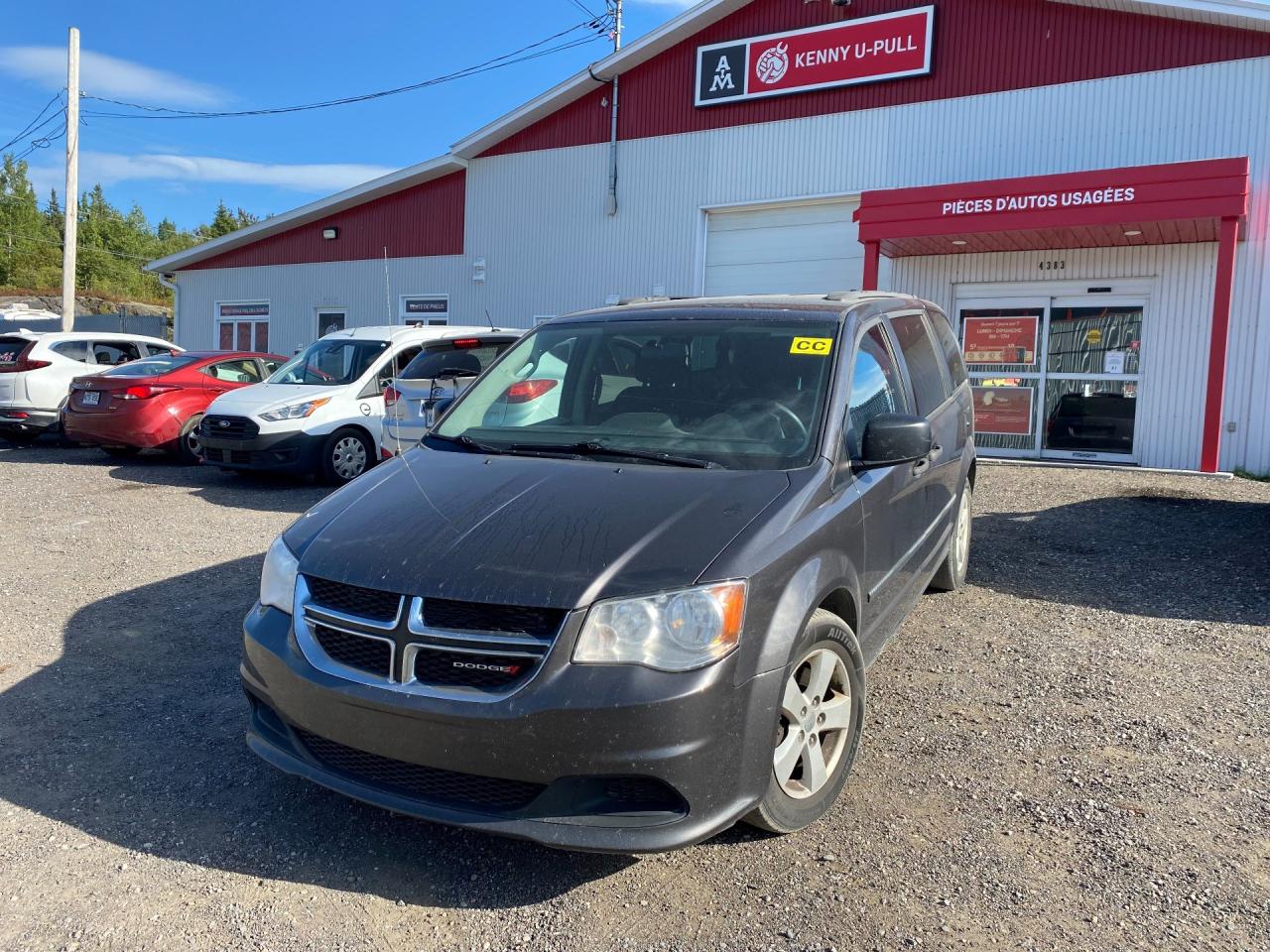 Used 2016 Dodge Grand Caravan SE for sale in Jonquière, QC
