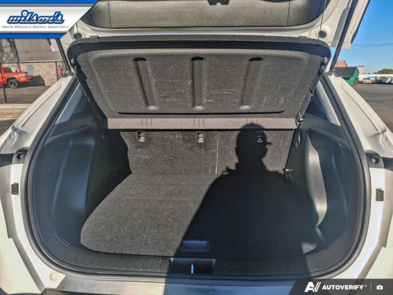 2024 Hyundai KONA Preferred Trend AWD | Leather | Sunroof | Heated Wheel + Seats | CarPlay + Android | Rear Cam & More Photo