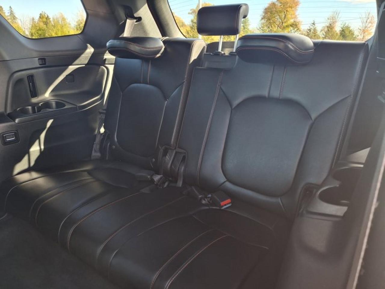 2023 Honda Pilot TrailSport AWD | Leather | Sunroof | Adaptive Cruise | Heated Wheel + Seats | Power Seat & More ! Photo