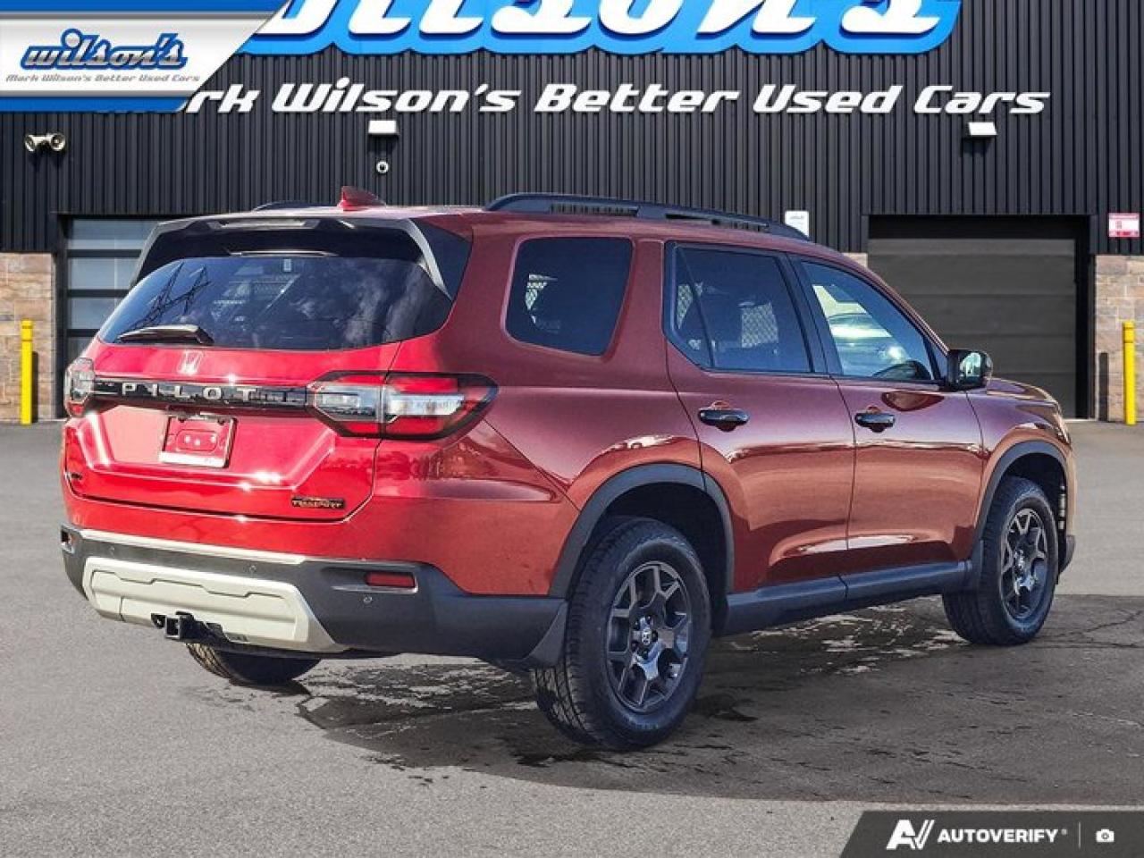 2023 Honda Pilot TrailSport AWD | Leather | Sunroof | Adaptive Cruise | Heated Wheel + Seats | Power Seat & More ! Photo