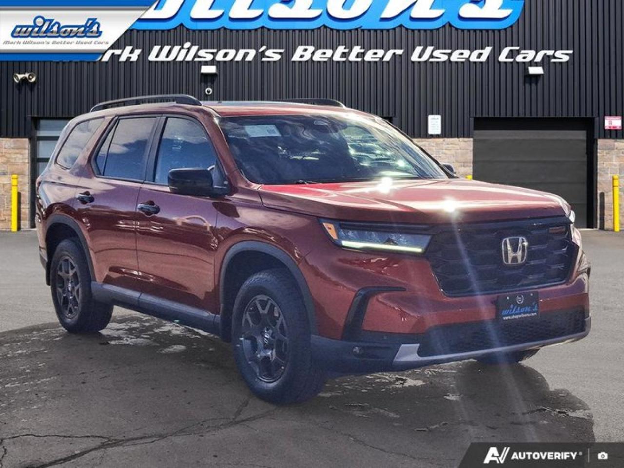 2023 Honda Pilot TrailSport AWD | Leather | Sunroof | Adaptive Cruise | Heated Wheel + Seats | Power Seat & More ! Photo