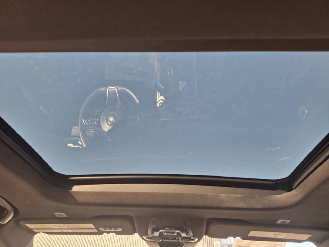 2024 Dodge Hornet GT Plus AWD | Leather | Sunroof | Nav | 360 Camera | Cooled + Heated Seats | and More ! Photo