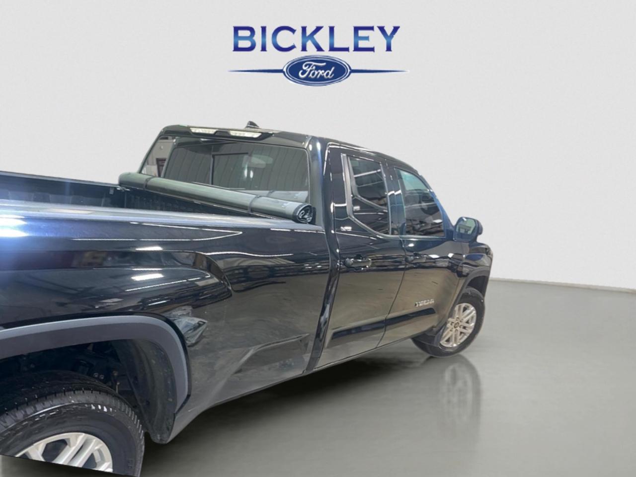 2023 Toyota Tundra SR5 Photo2