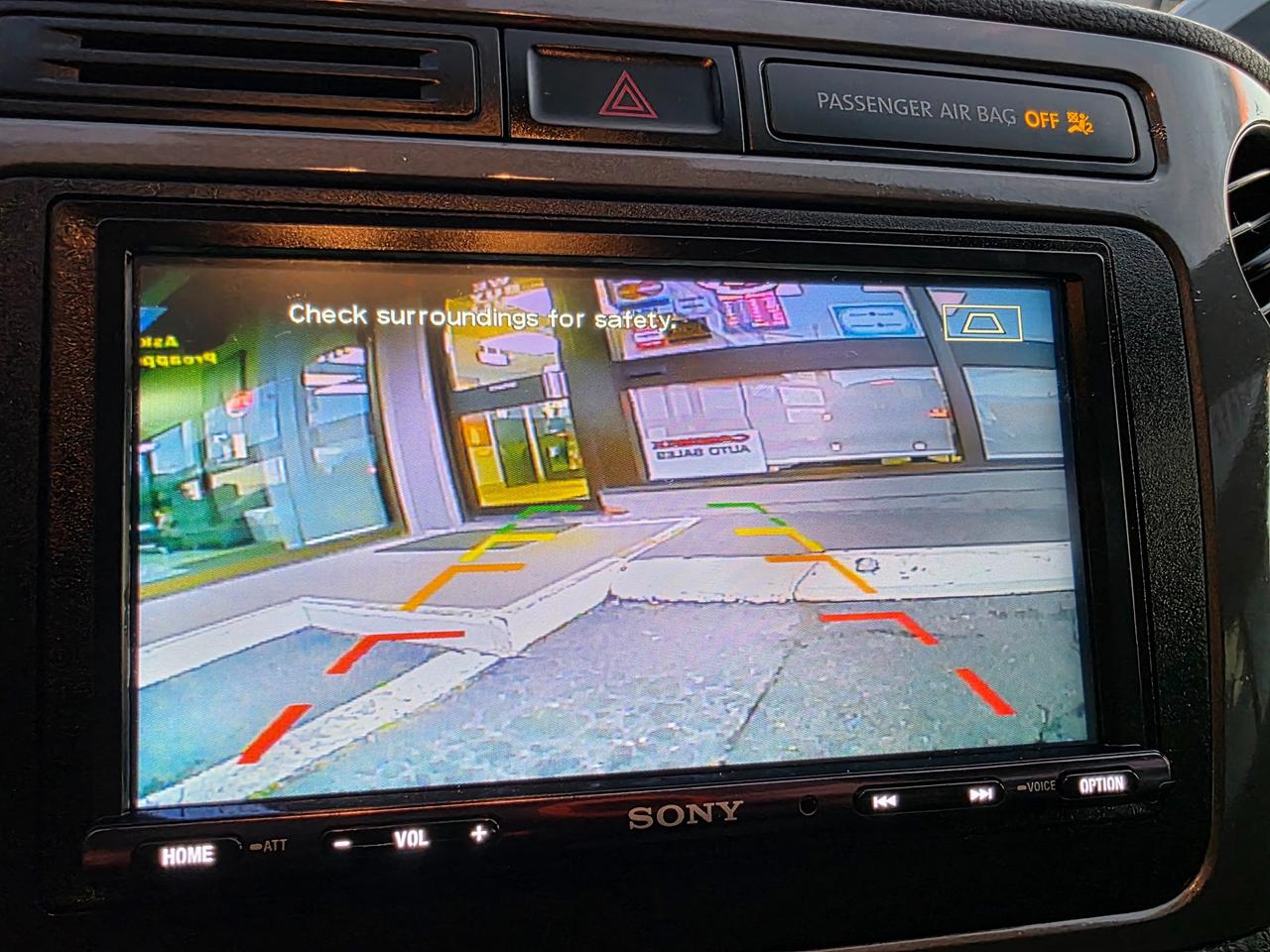2015 Volkswagen Tiguan Comfortline Sunroof | Backup Camera | Fender Sound | Backup Camera Photo
