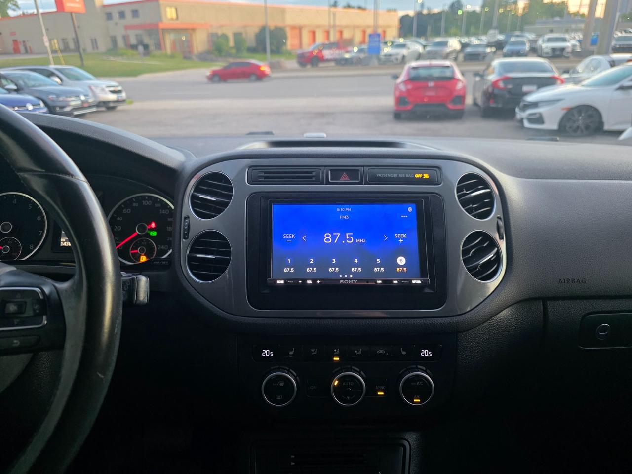 2015 Volkswagen Tiguan Comfortline Sunroof | Backup Camera | Fender Sound | Backup Camera Photo