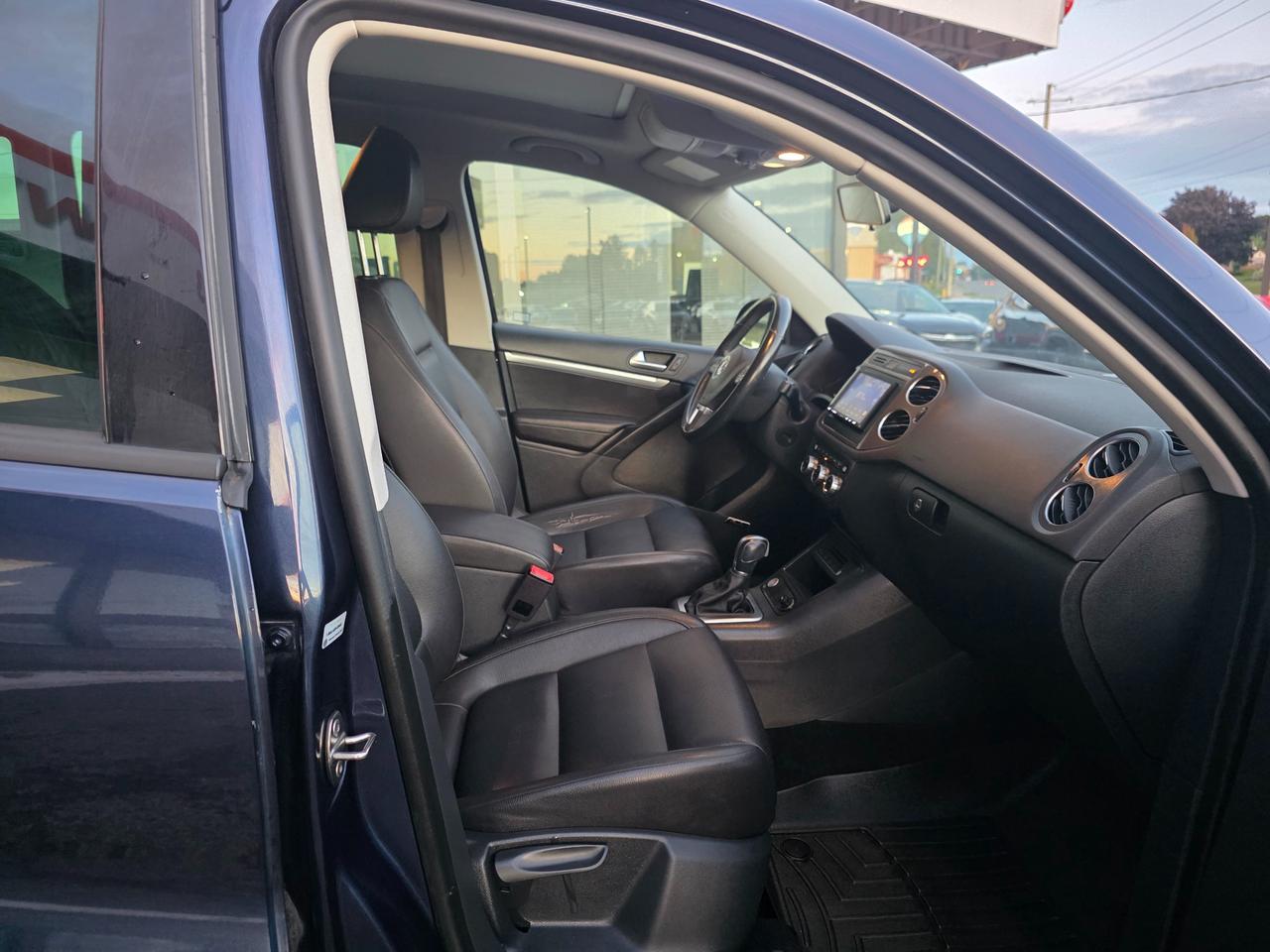 2015 Volkswagen Tiguan Comfortline Sunroof | Backup Camera | Fender Sound | Backup Camera Photo