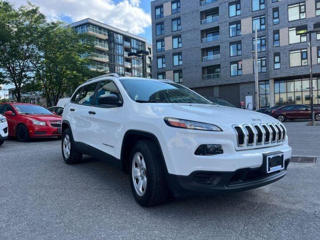 Used 2014 Jeep Cherokee Sport for sale in North Bay, ON