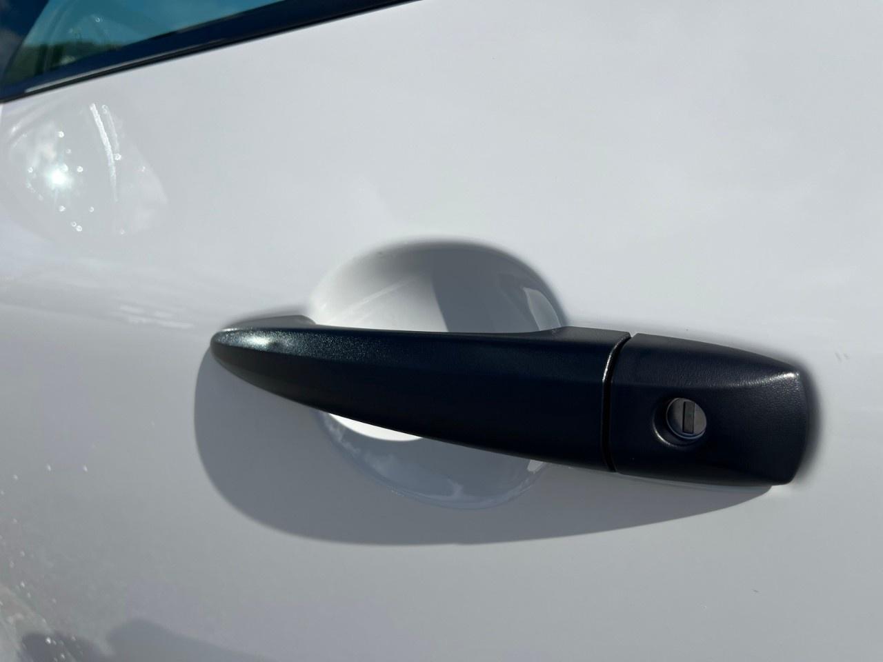 2026 Nissan Rogue AWD S Photo3