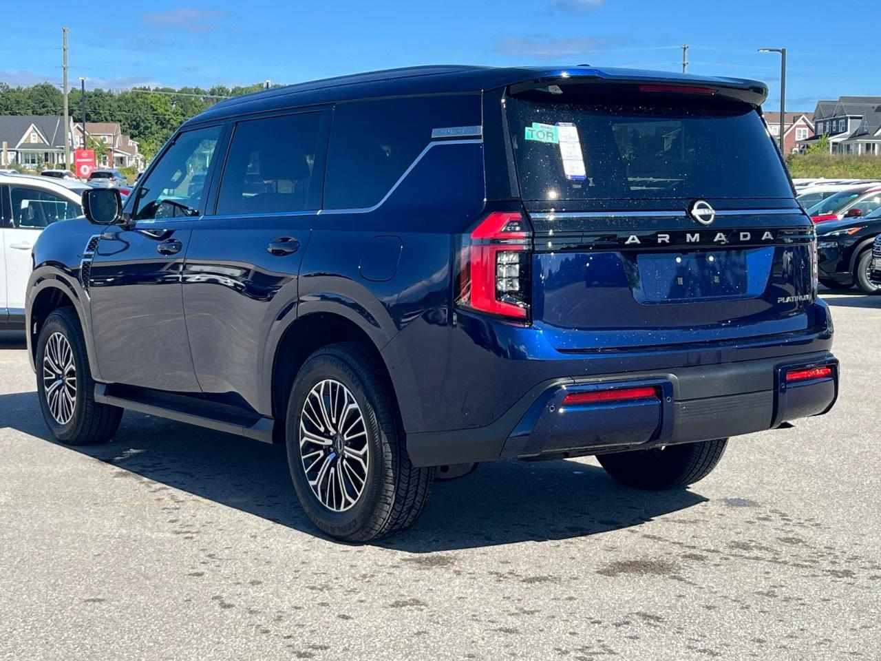 2026 Nissan Armada 4X4 PLATINUM Photo4