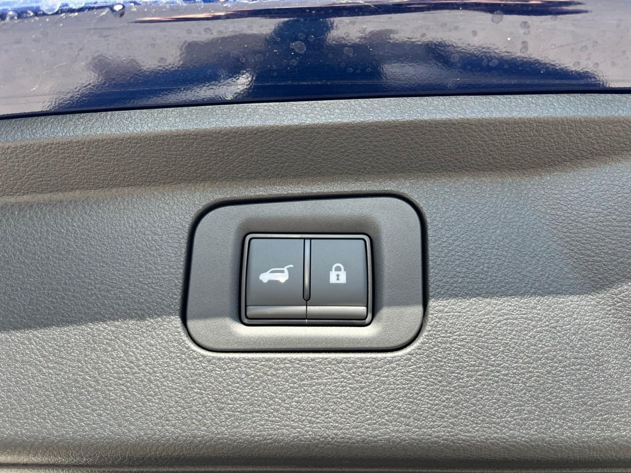 2026 Nissan Armada 4X4 PLATINUM Photo