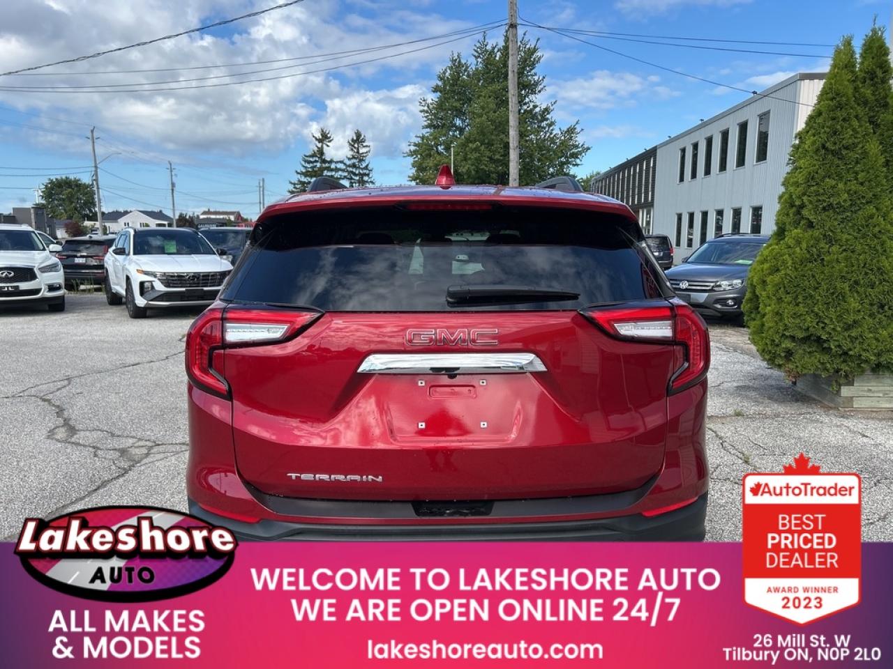 2024 GMC Terrain SLE Photo2