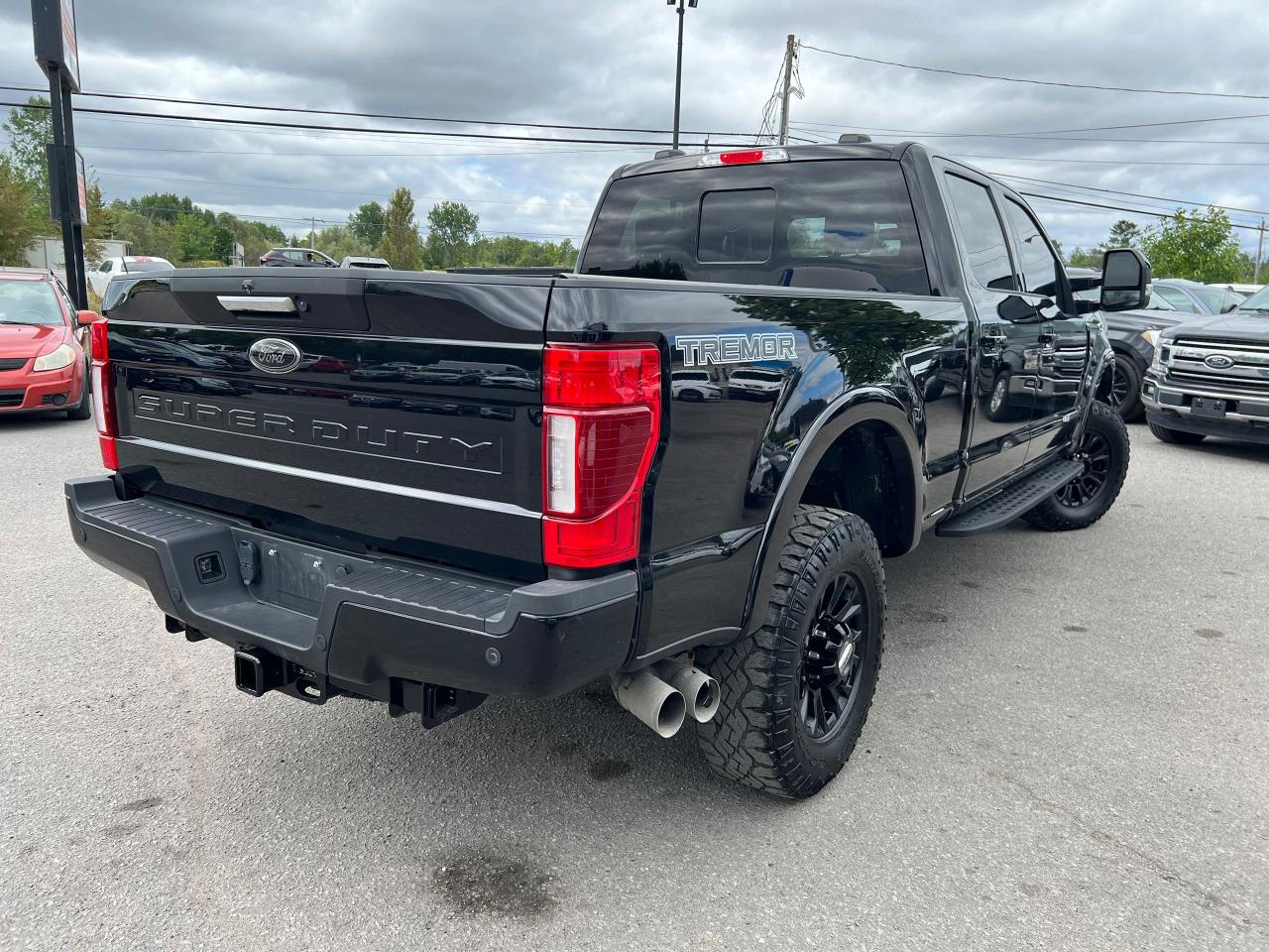 2022 Ford SUPER DUTY F-250 SRW LARIAT - Photo #6