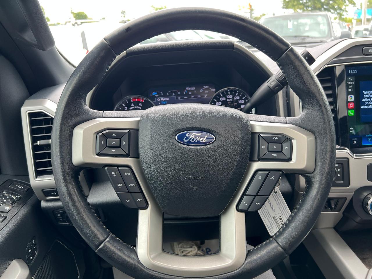 2022 Ford SUPER DUTY F-250 SRW LARIAT - Photo #13