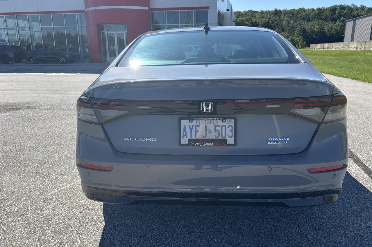 2024 Honda Accord Touring Photo