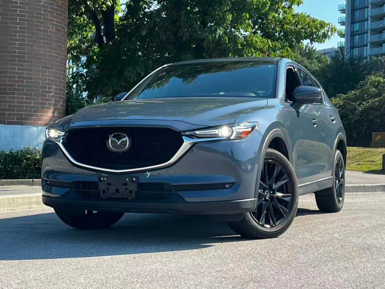 Used 2021 Mazda CX-5 2021.5 Signature AWD/ NO ACCIDENT/ BC LOCAL for sale in Richmond, BC