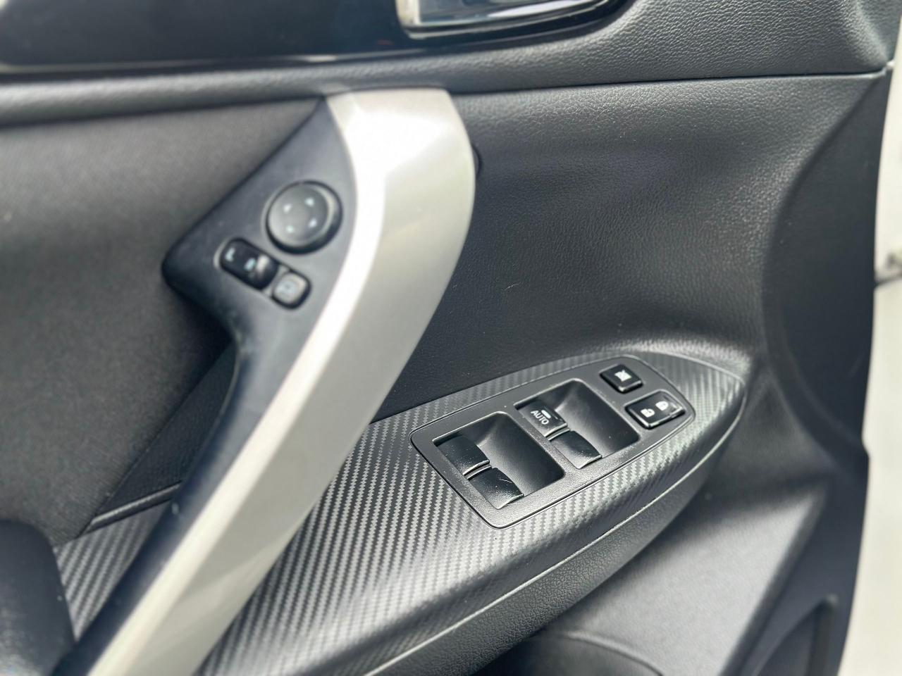 2018 Mitsubishi Eclipse Cross SE - Photo #9