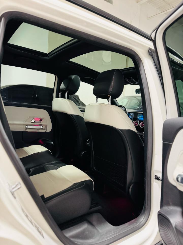 2021 Mercedes-Benz GLB GLB 250 - Photo #20