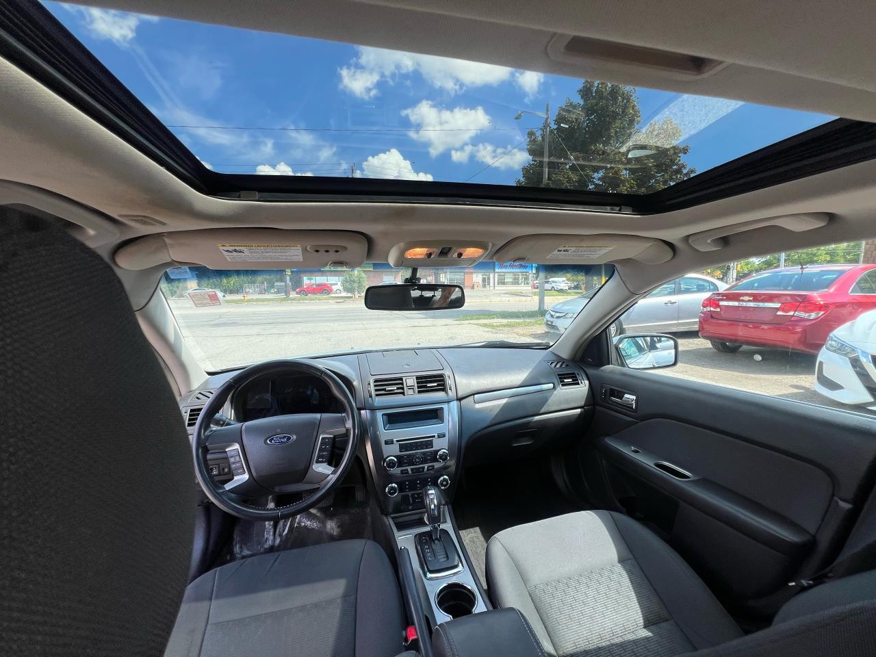 2012 Ford Fusion 4dr Sdn SEL FWD - Photo #12