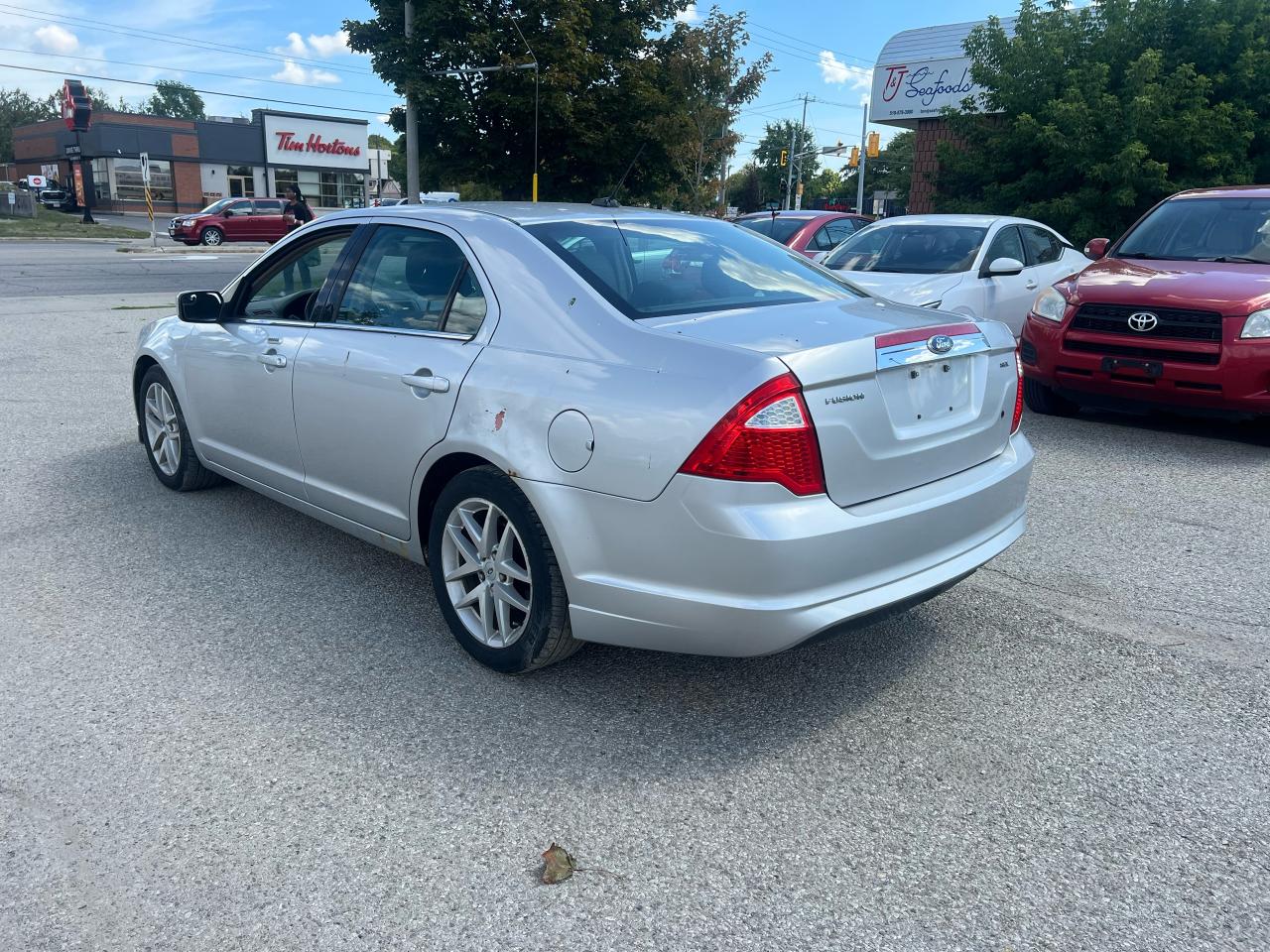 2012 Ford Fusion 4dr Sdn SEL FWD - Photo #5
