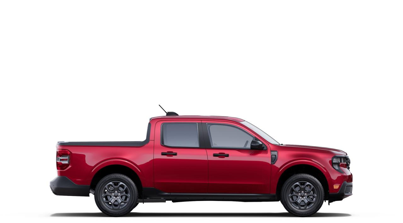 2025 Ford Maverick XLT AWD SuperCrew Photo4