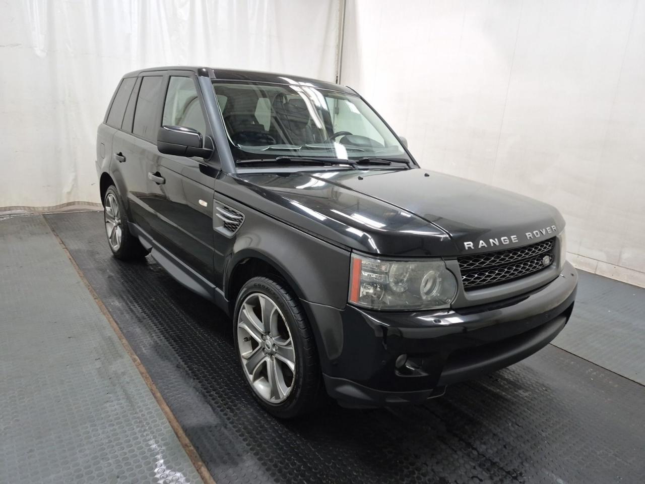 Used 2010 Land Rover Range Rover Sport LUX for sale in Toronto, ON