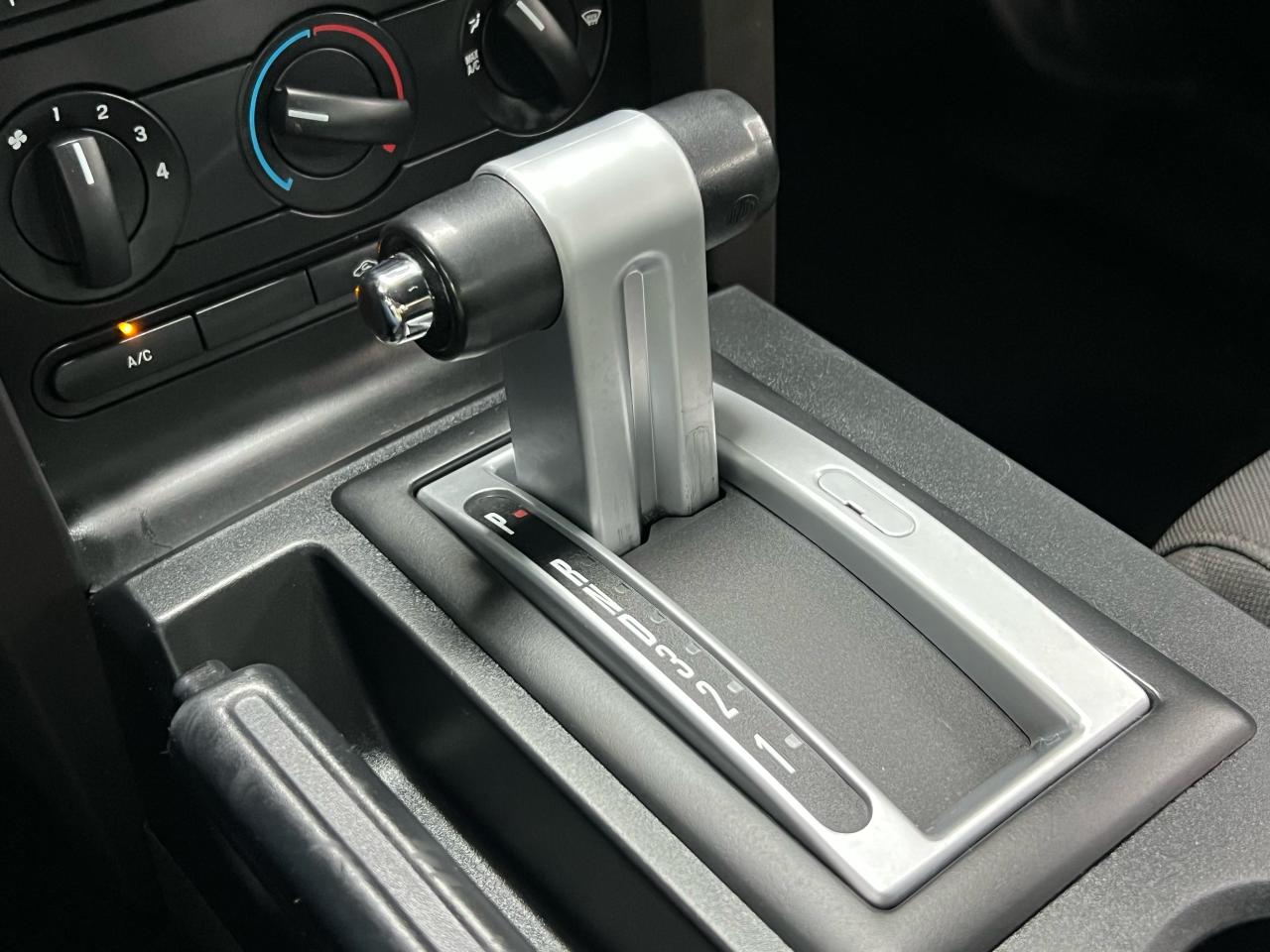 Used 2005 Ford Mustang 2dr Cpe GT for sale in Paris, ON