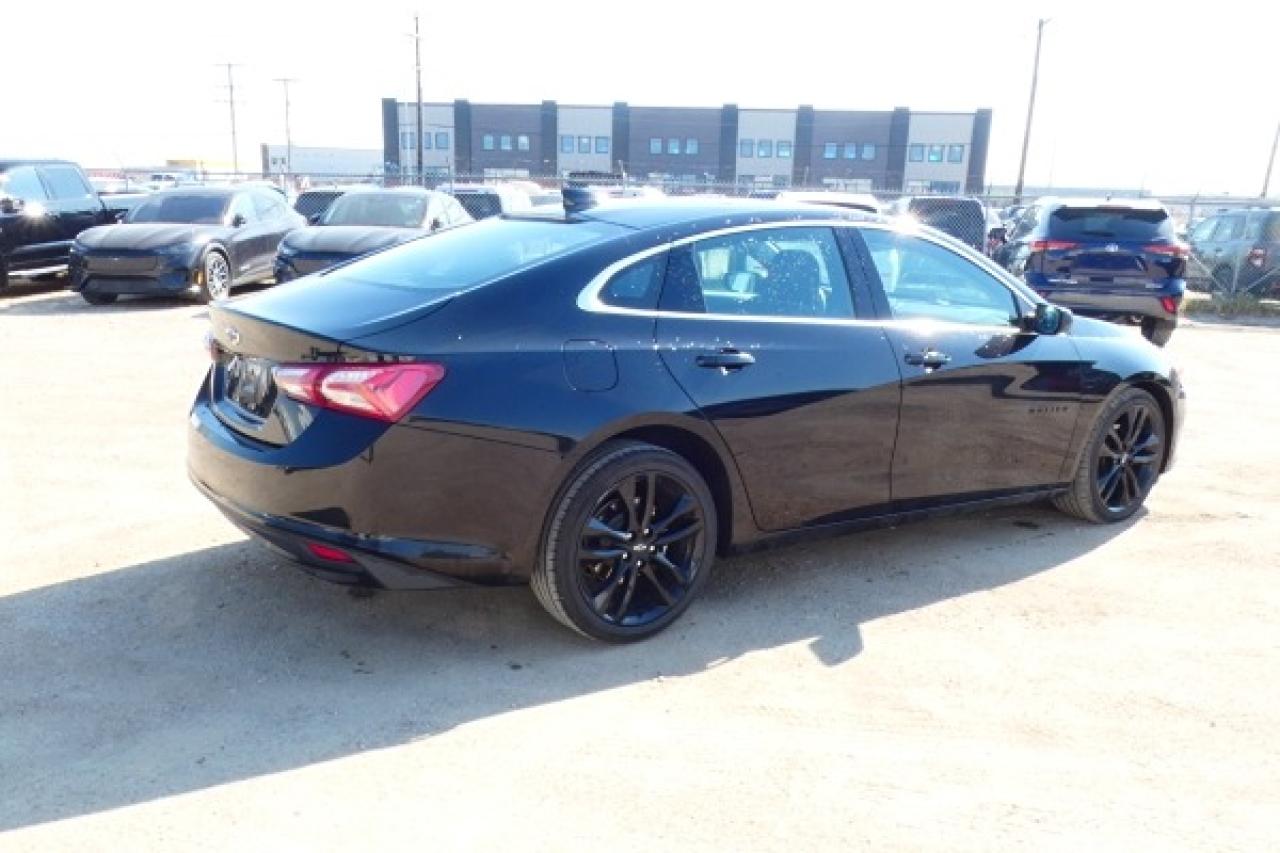 2023 Chevrolet Malibu 1LT w/Htd cloth, pano S/R, BUC - Photo #6
