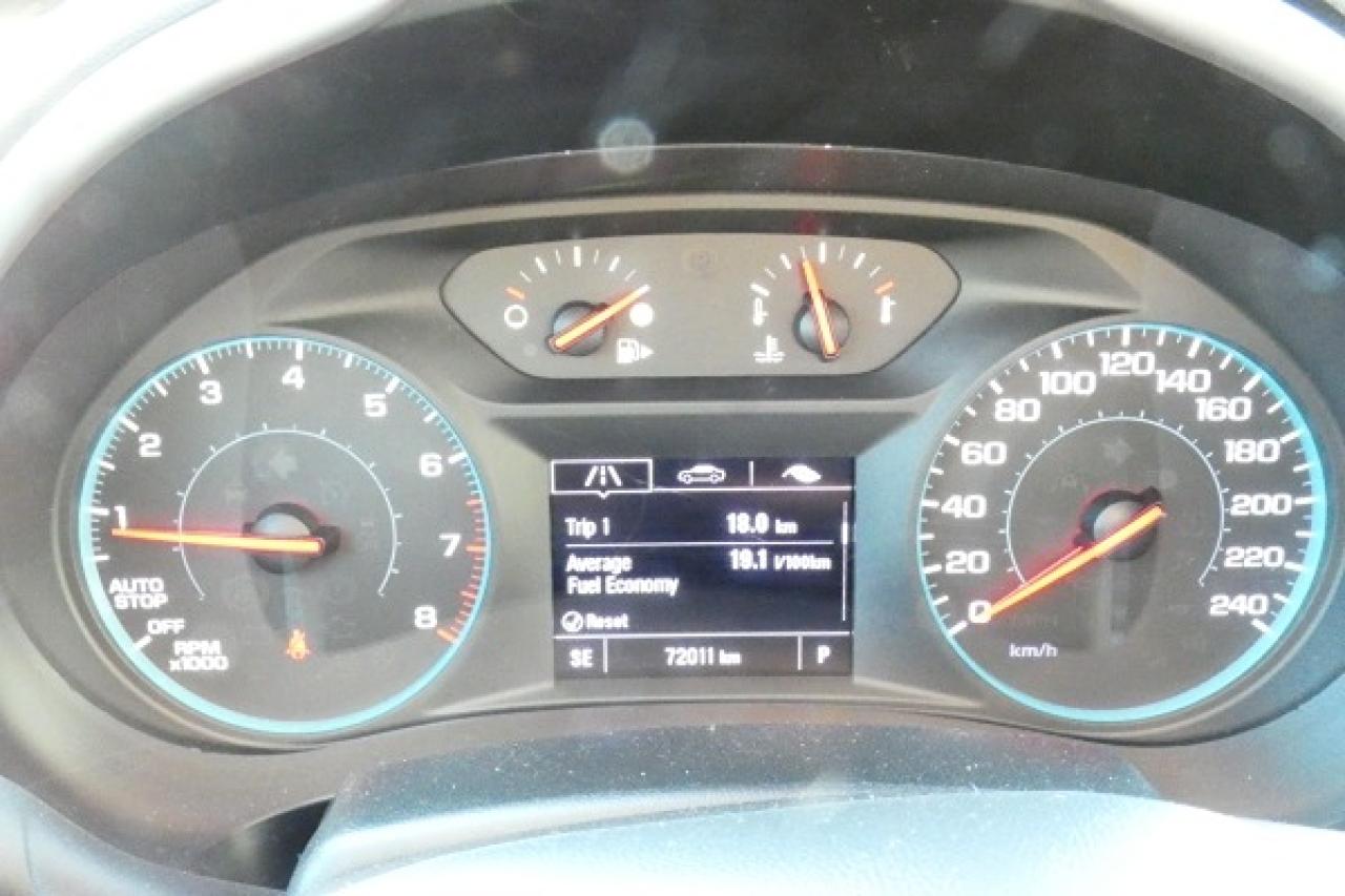 2023 Chevrolet Malibu 1LT w/Htd cloth, pano S/R, BUC - Photo #12