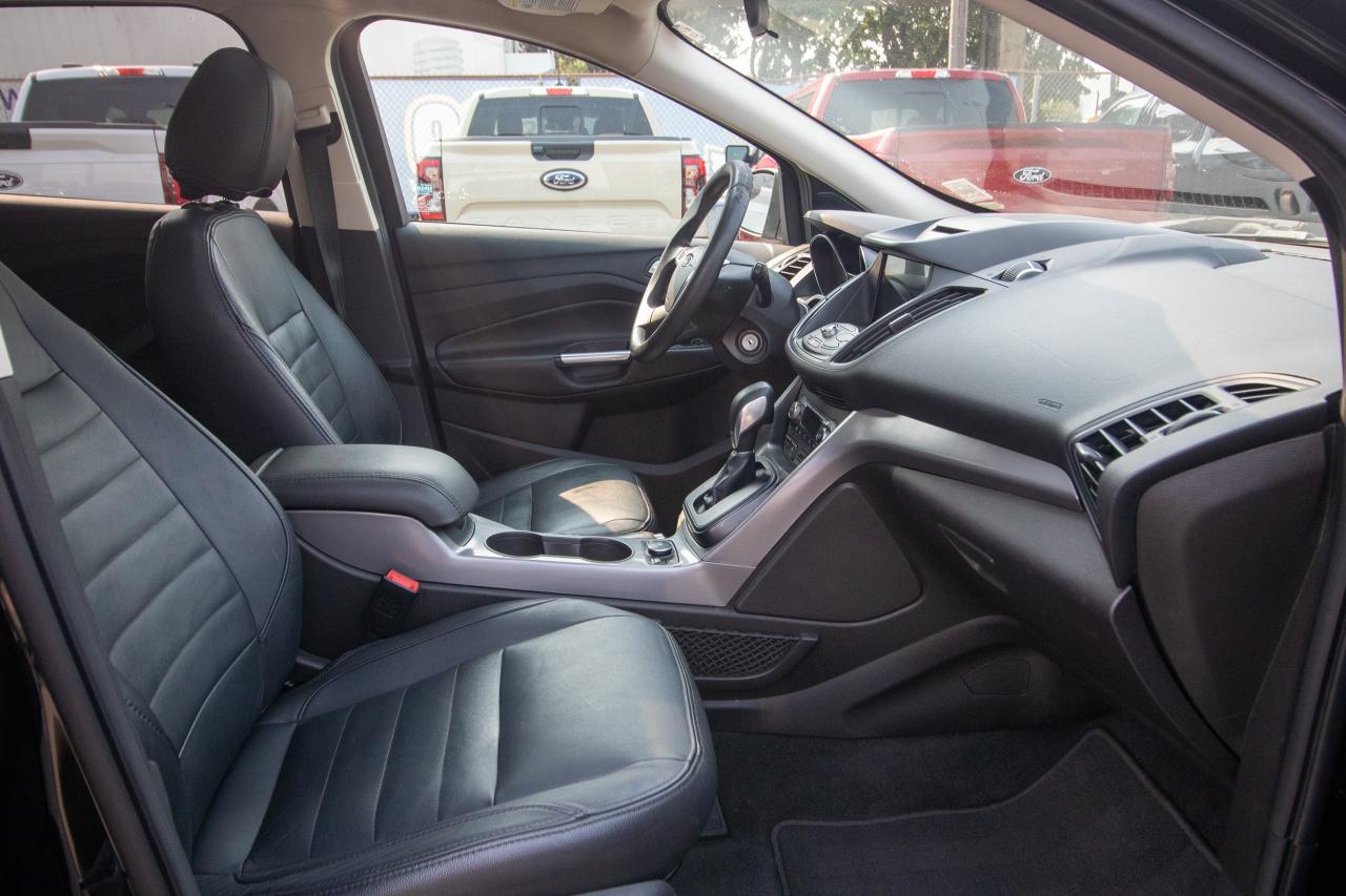 2016 Ford Escape 4WD 4dr SE Photo5