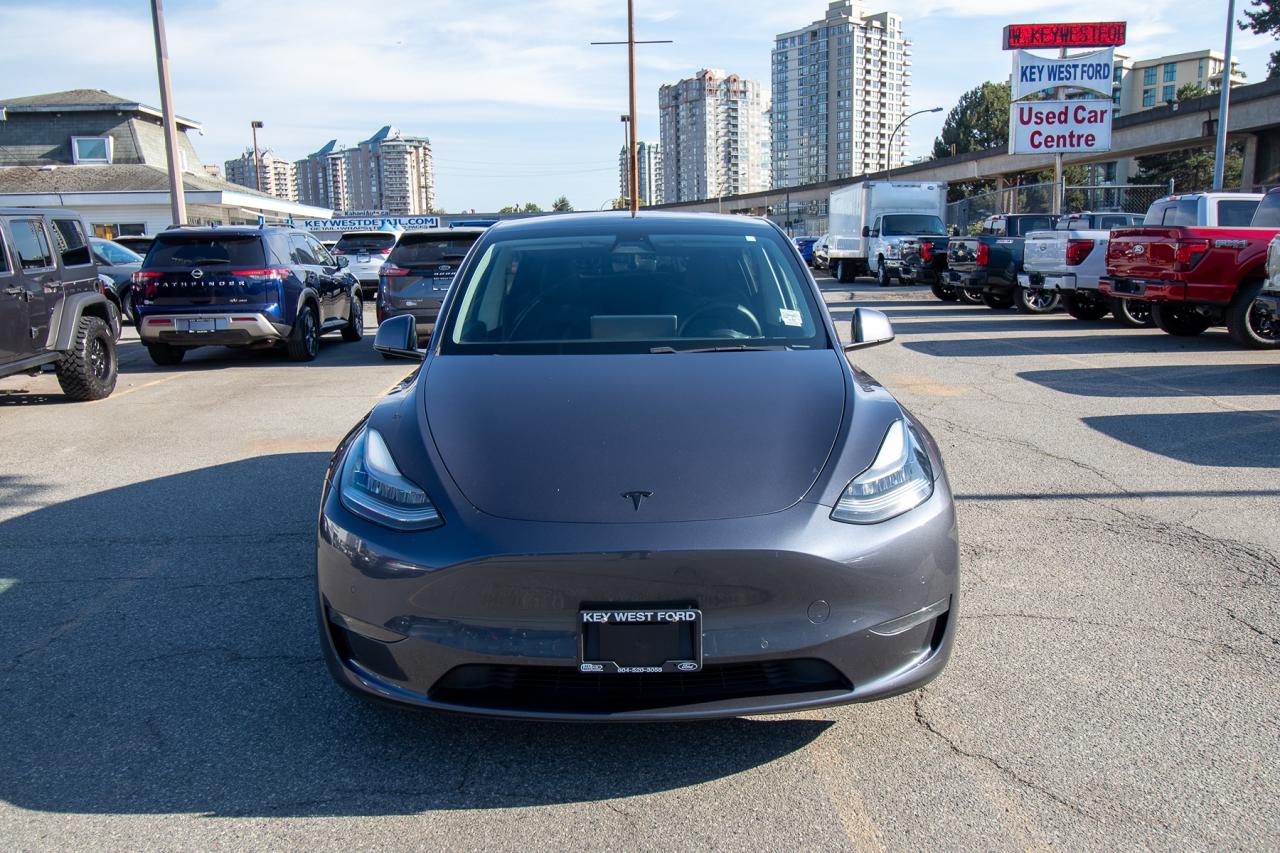 2021 Tesla Model Y Long Range AWD Photo2