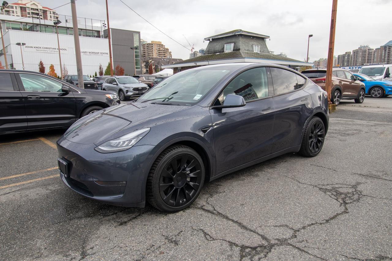2021 Tesla Model Y Long Range AWD Photo5