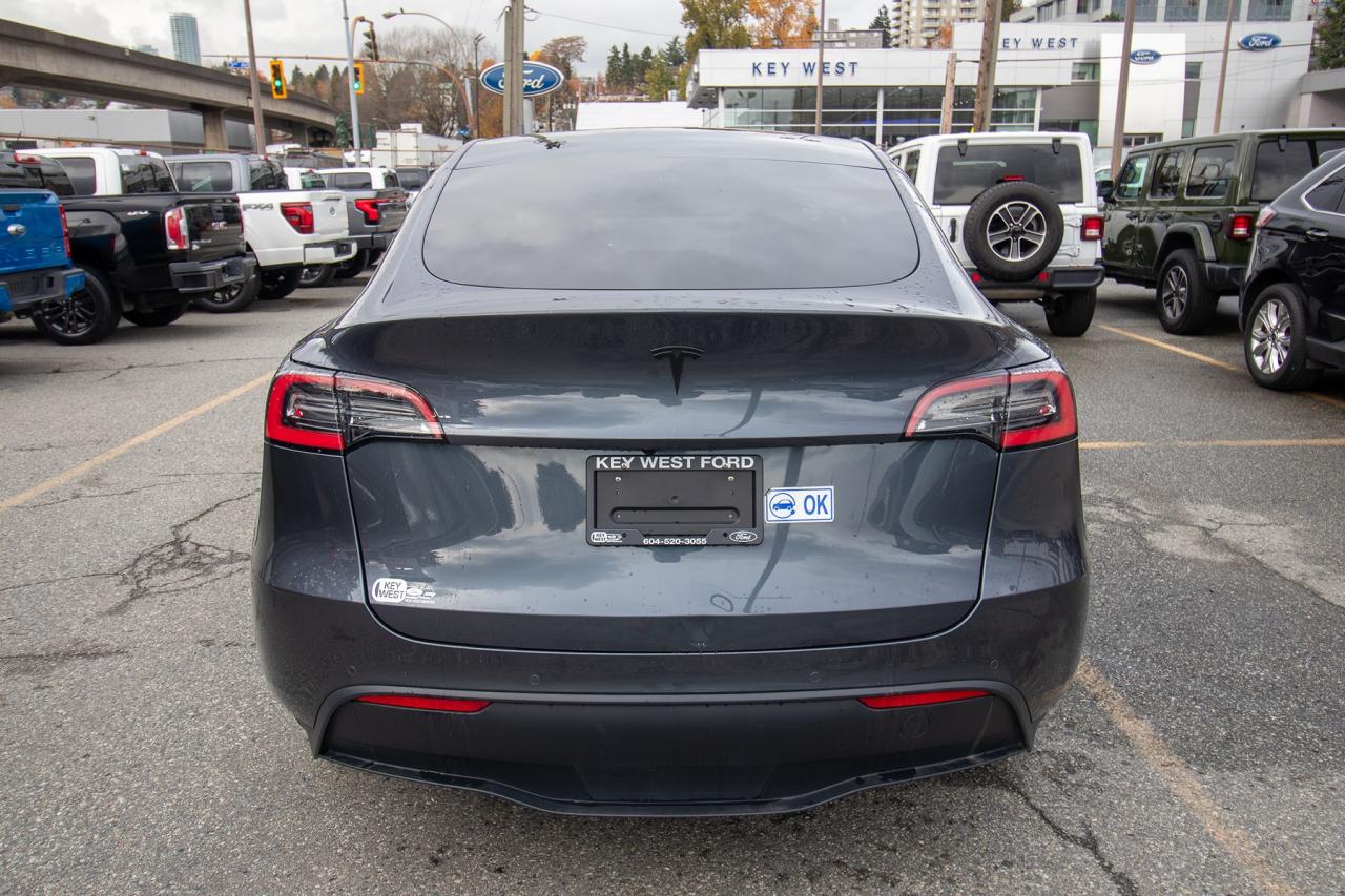 2021 Tesla Model Y Long Range AWD Photo5