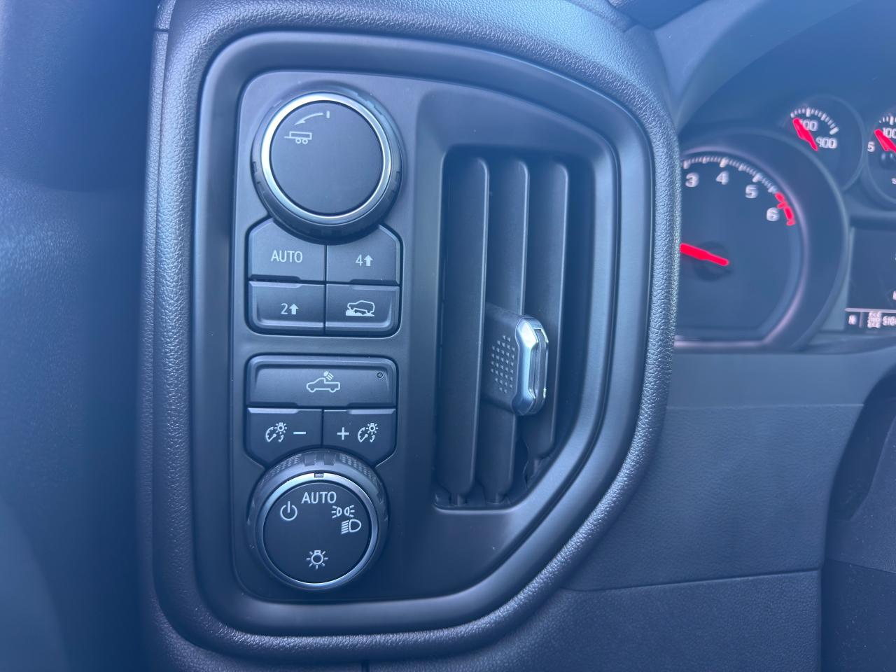 1759513087