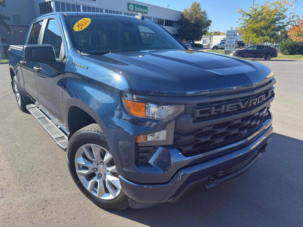 2023 Chevrolet Silverado 1500 2.7 TURBO, POWER DRIVER SEAT, REMOTE START!! Photo2